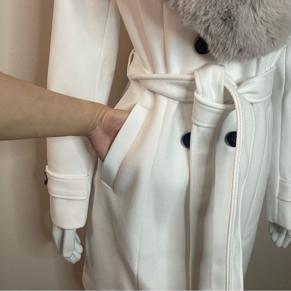 Gray removable faux fur on collar white belted pea coat - Picture 6 of 17